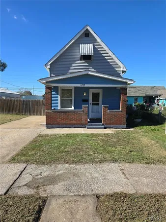 $115,000 | 1437 Grand Avenue, Granite City, IL 62040