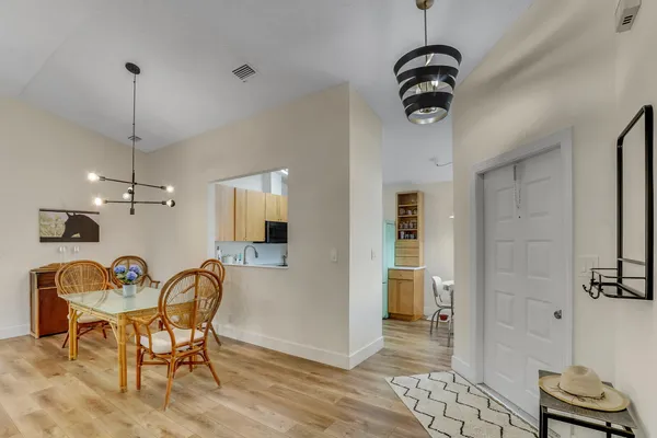 $2,600 | 2492 Bedford Mews Drive, Wellington, FL 33414