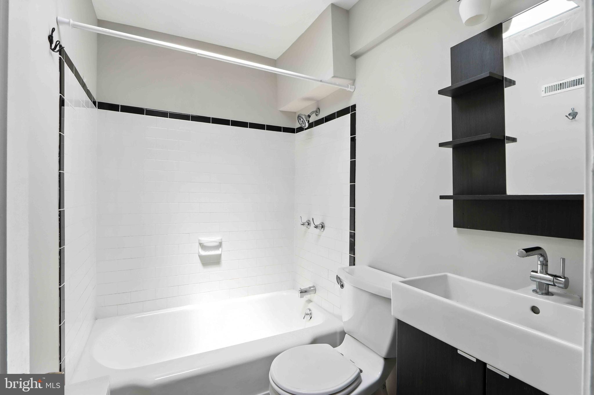 3714 Greenvale Road Baltimore, MD 21229 - Photo 22 of 37 Gallery Image 22