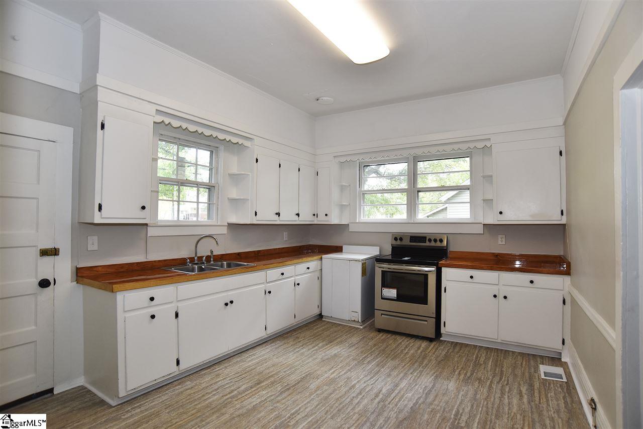 4 Geer Street Greer, SC 29650 - Photo 6 of 14 Gallery Image 6
