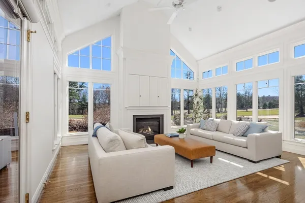 $3,100,000 | 71 Clubhouse Drive, Unit 71, Hingham, MA 02043