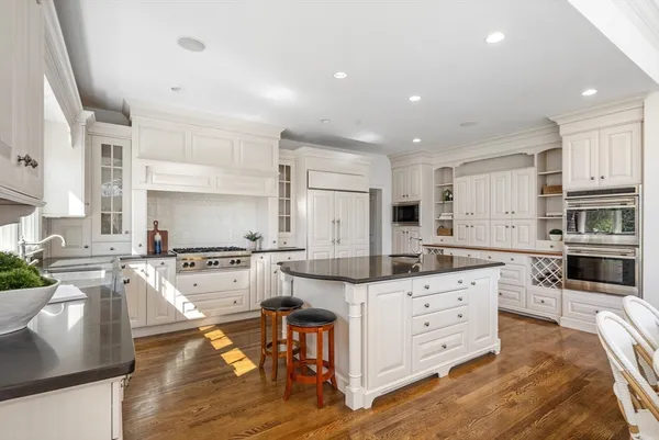 $3,100,000 | 71 Clubhouse Drive, Unit 71, Hingham, MA 02043