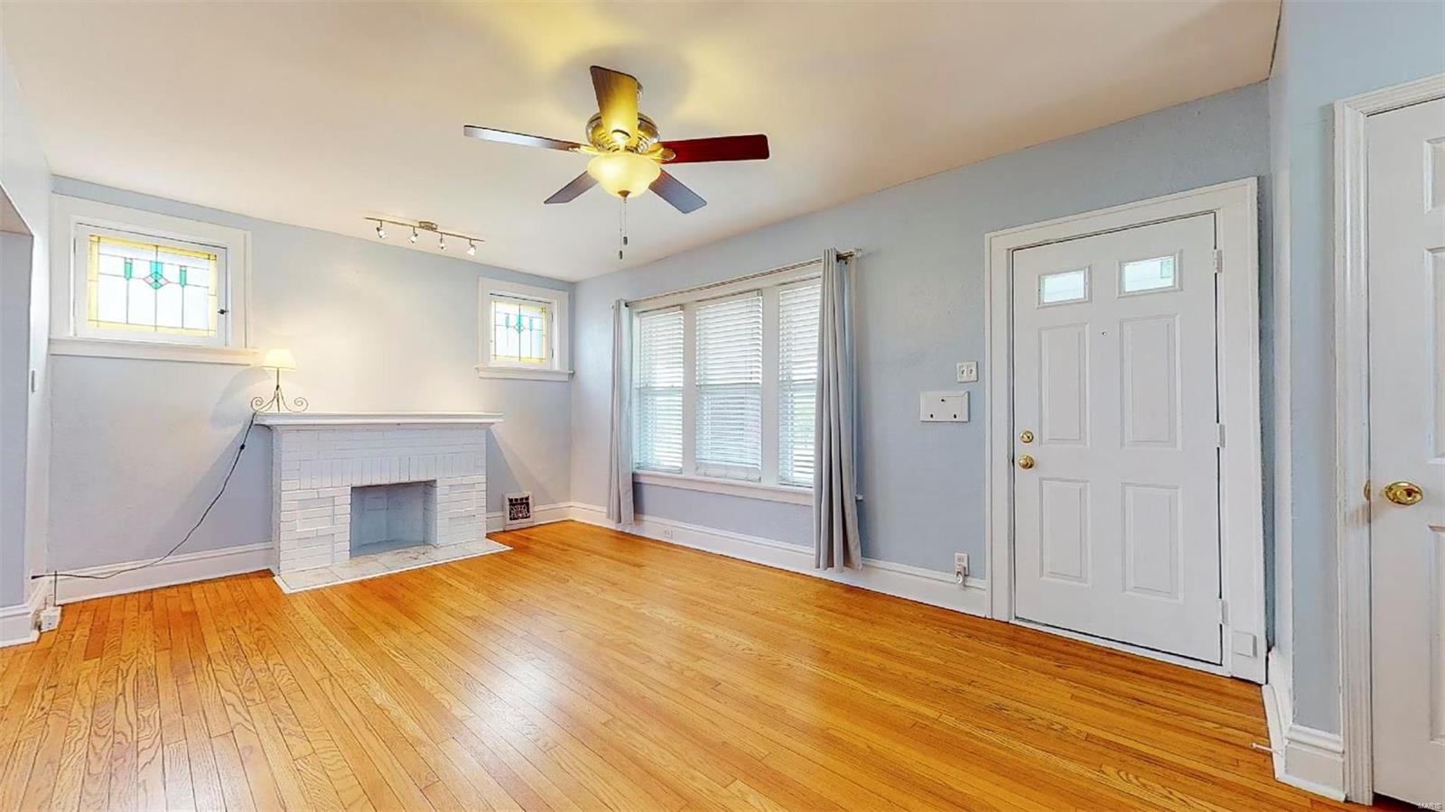 3193 Watson Road St. Louis, MO 63139 - Photo 8 of 34