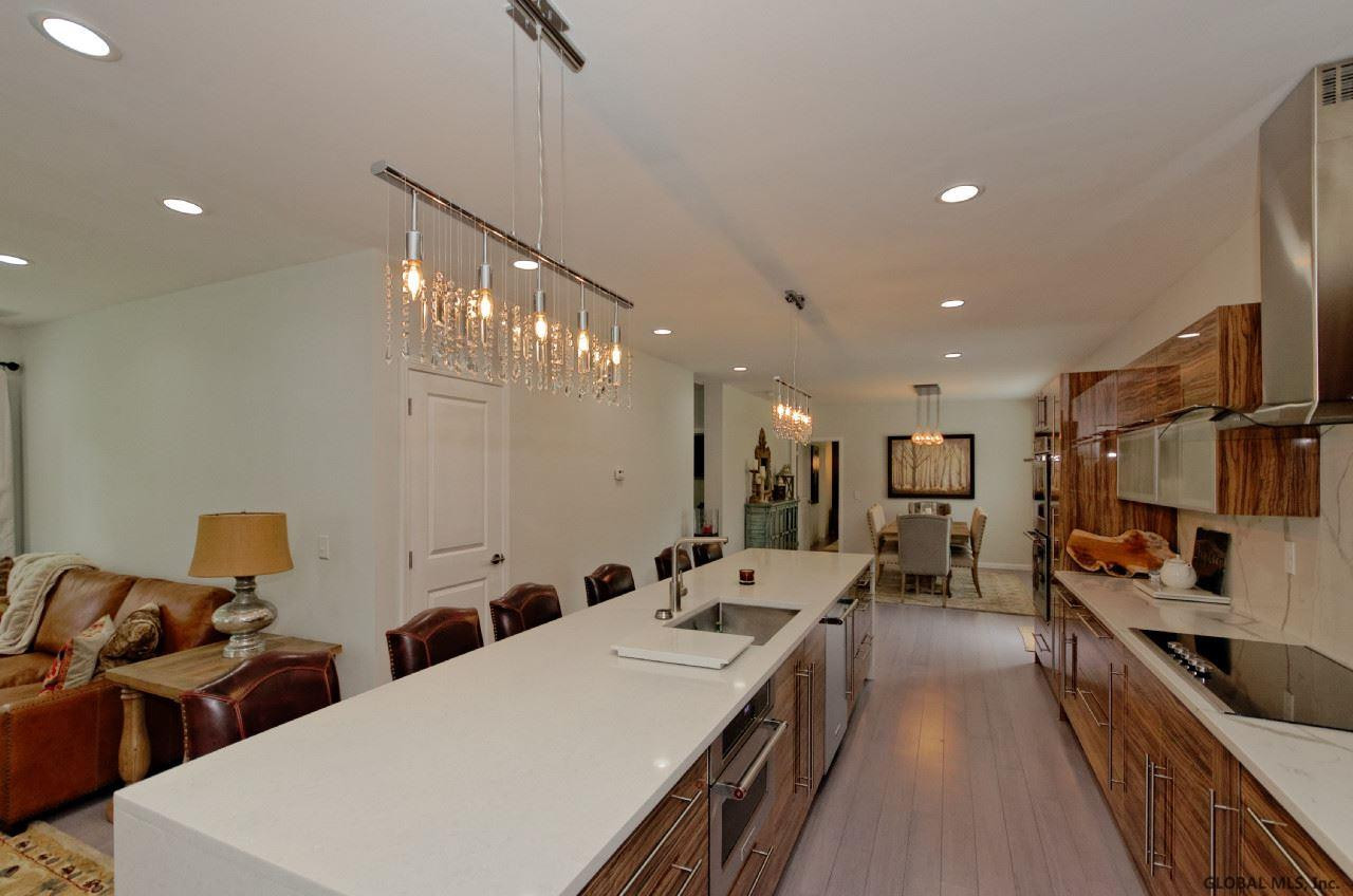 14 Hayner Road Halfmoon, NY 12188 - Photo 9 of 18 Photo 9