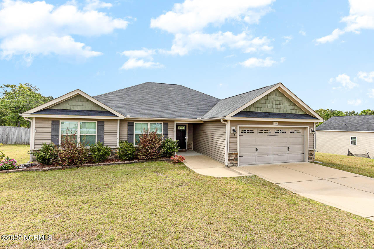 295 New Castle Lane Spring Lake, NC 28390 - Photo 3 of 26 2H9A8941-Edit