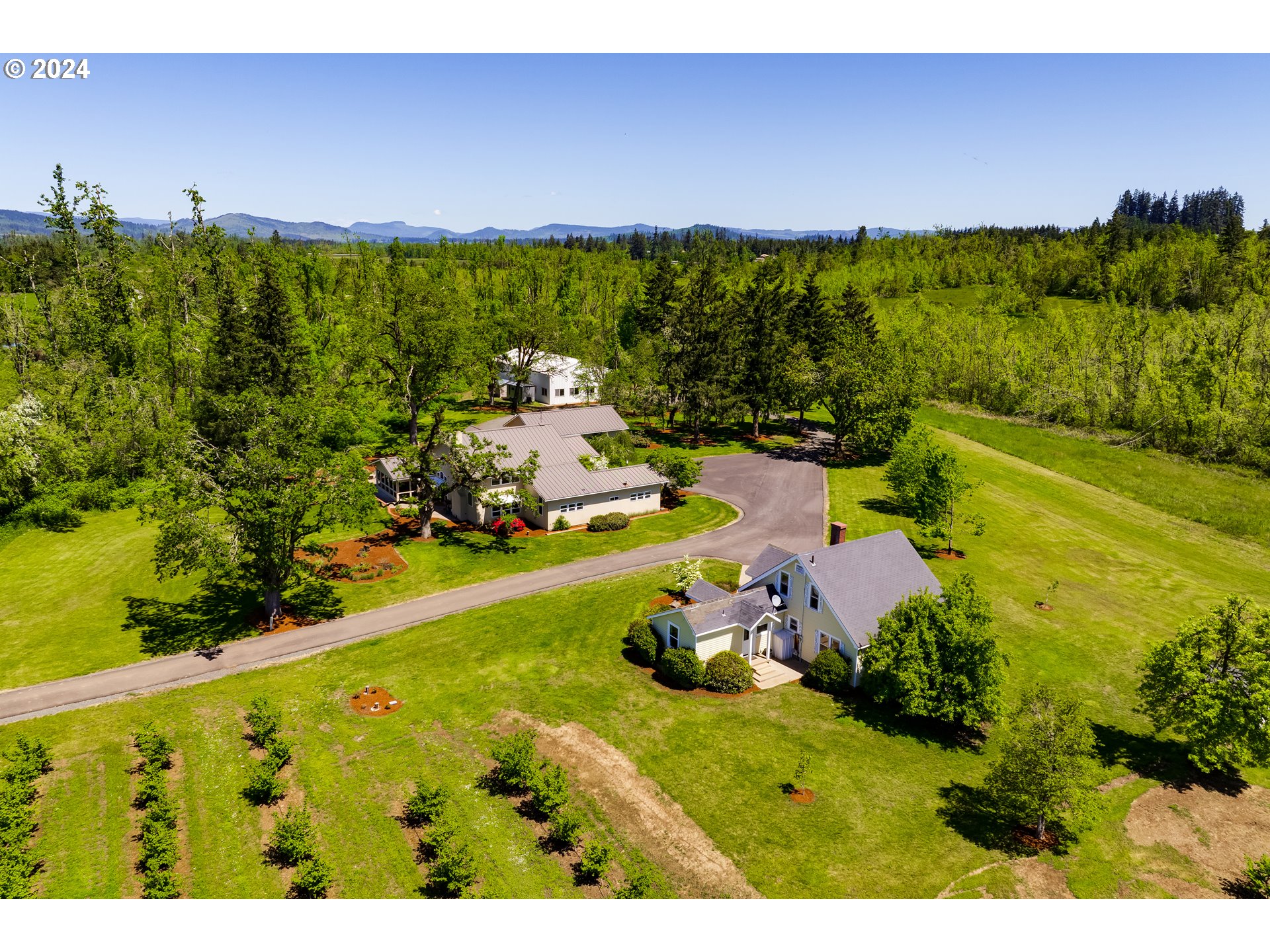 82675 Sears Road Creswell, OR 97426 - Photo 14 of 47 Gallery Image 14