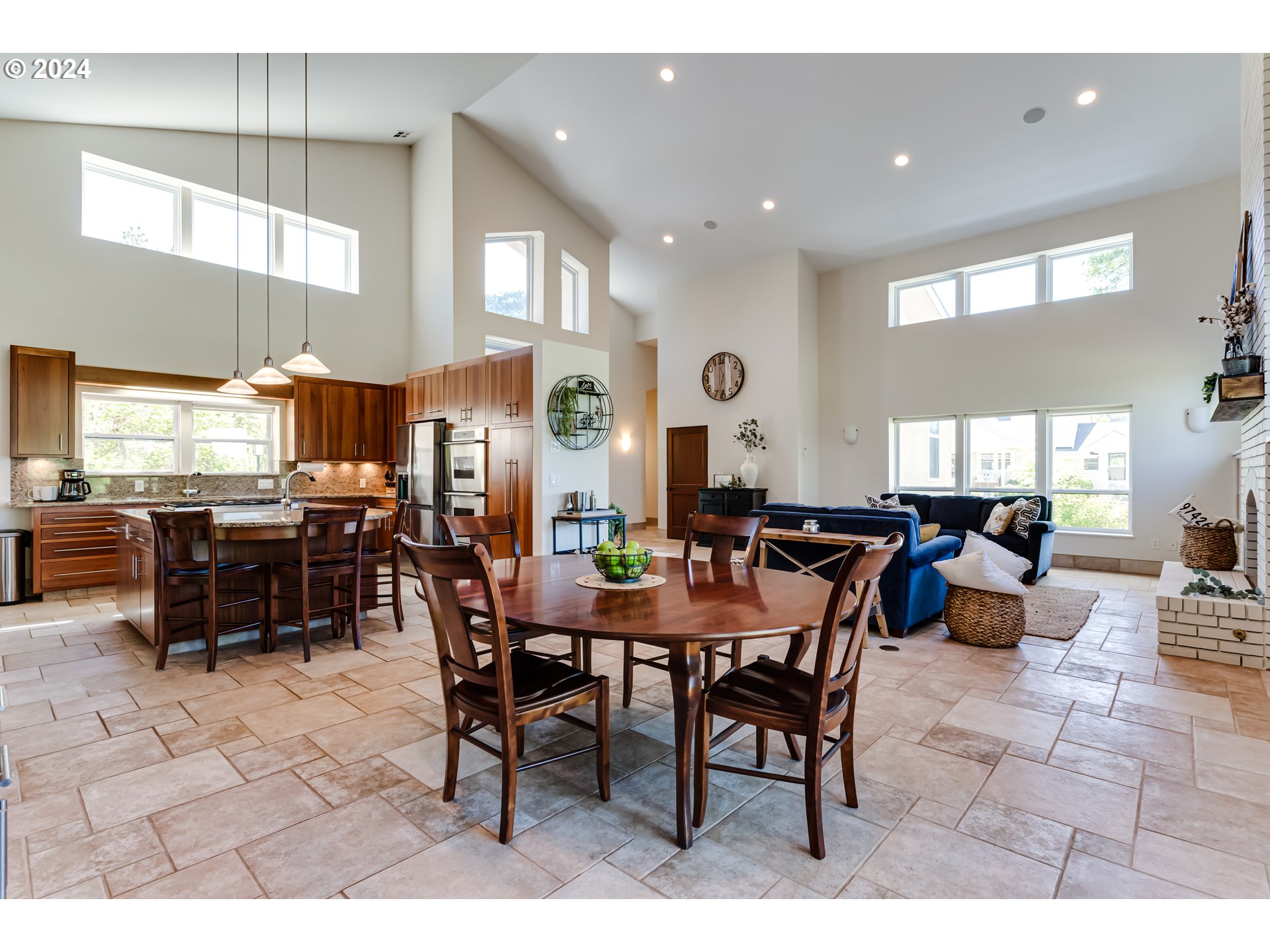 82675 Sears Road Creswell, OR 97426 - Photo 19 of 47 Gallery Image 19
