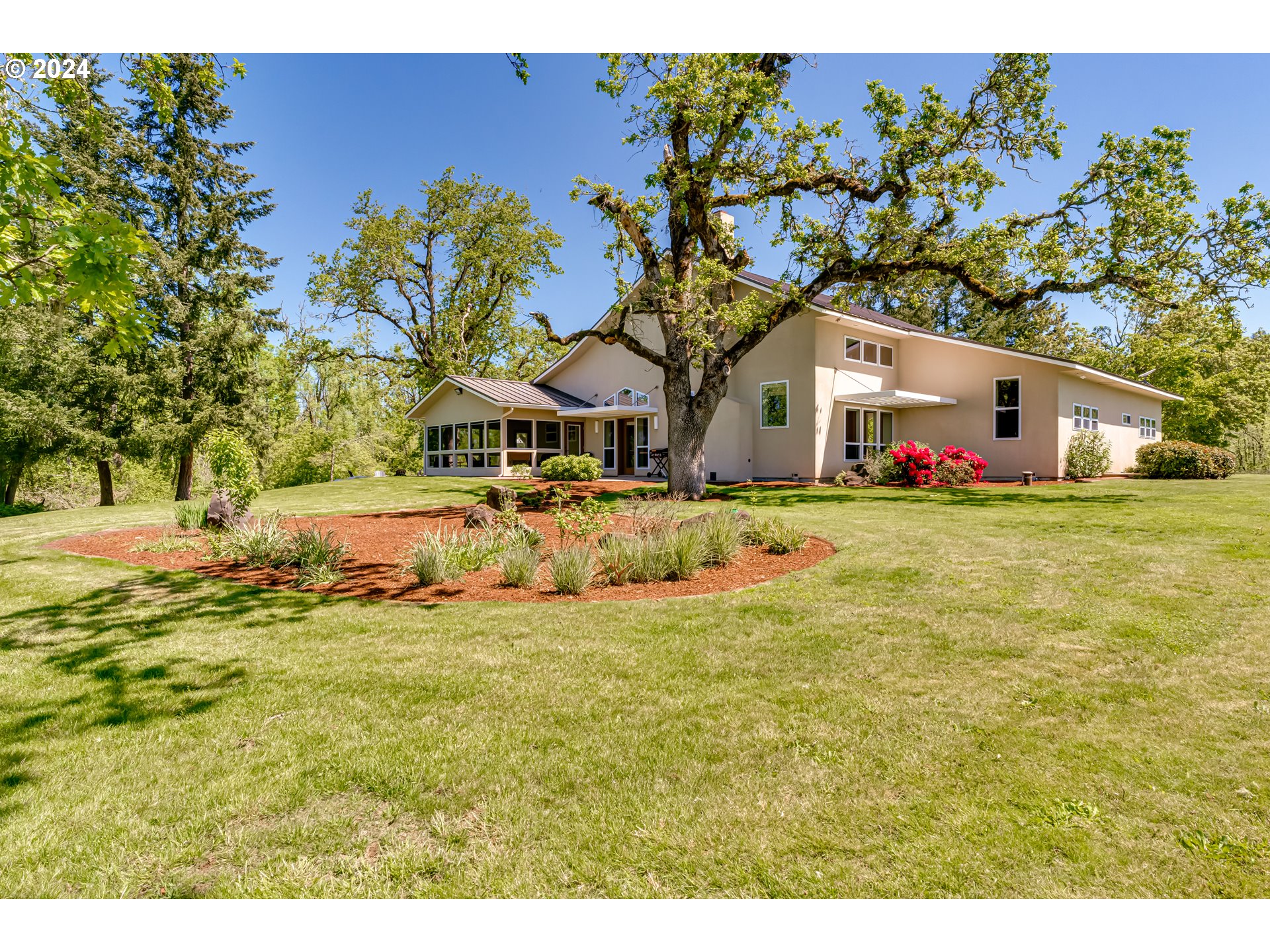 82675 Sears Road Creswell, OR 97426 - Photo 34 of 47 Gallery Image 34