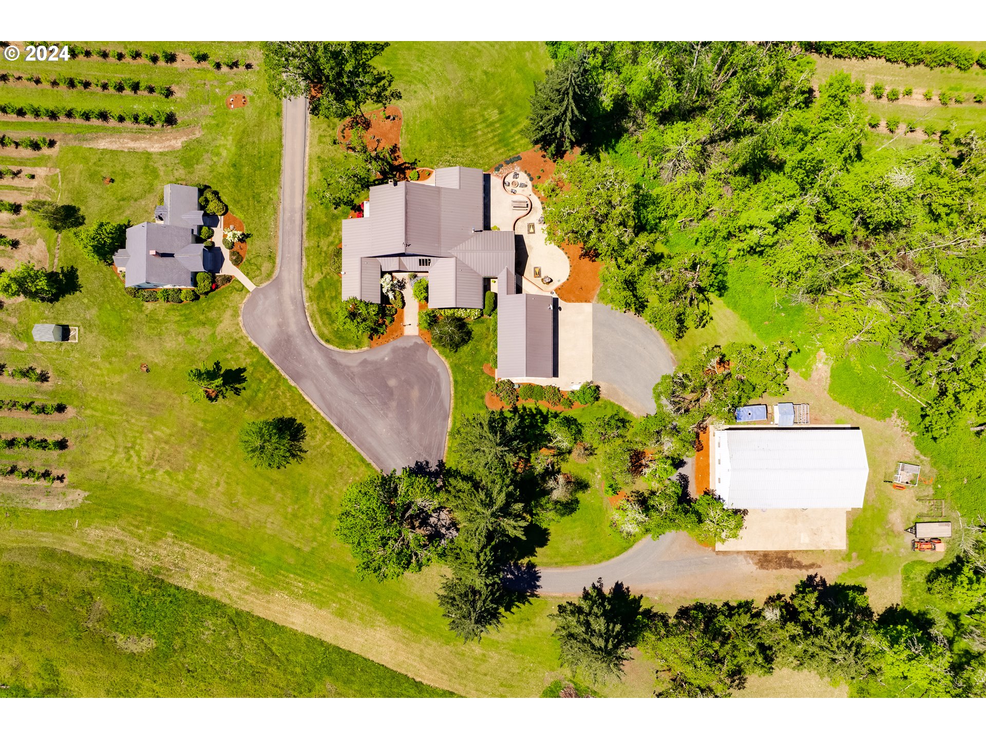 82675 Sears Road Creswell, OR 97426 - Photo 44 of 47 Gallery Image 44