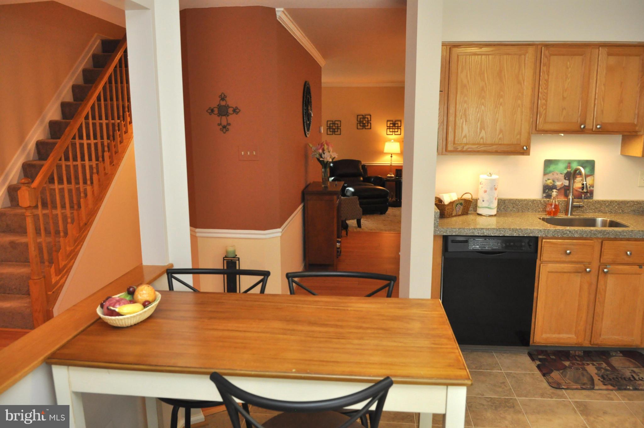 6117 Good Hunters Ride Columbia, MD 21045 - Photo 11 of 30 Kitchen