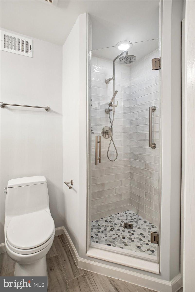 11410 Hollow Timber Way Reston, VA 20194 - Photo 40 of 46 Gallery Image 40