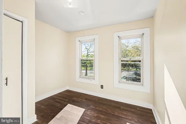 $295,000 | 229 South Fremont Avenue, Baltimore, MD 21230