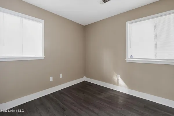 $74,900 | 344 Queen Margaret Lane, Jackson, MS 39209