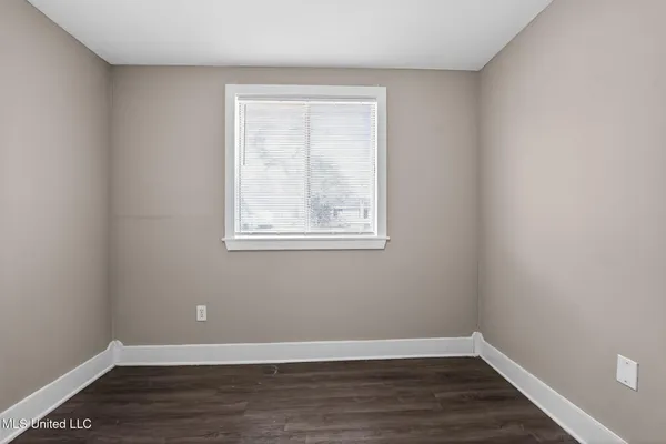 $74,900 | 344 Queen Margaret Lane, Jackson, MS 39209
