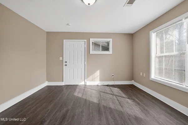 $74,900 | 344 Queen Margaret Lane, Jackson, MS 39209