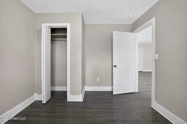$74,900 | 344 Queen Margaret Lane, Jackson, MS 39209