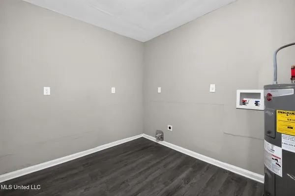 $74,900 | 344 Queen Margaret Lane, Jackson, MS 39209