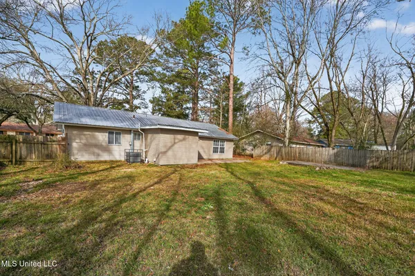 $74,900 | 344 Queen Margaret Lane, Jackson, MS 39209