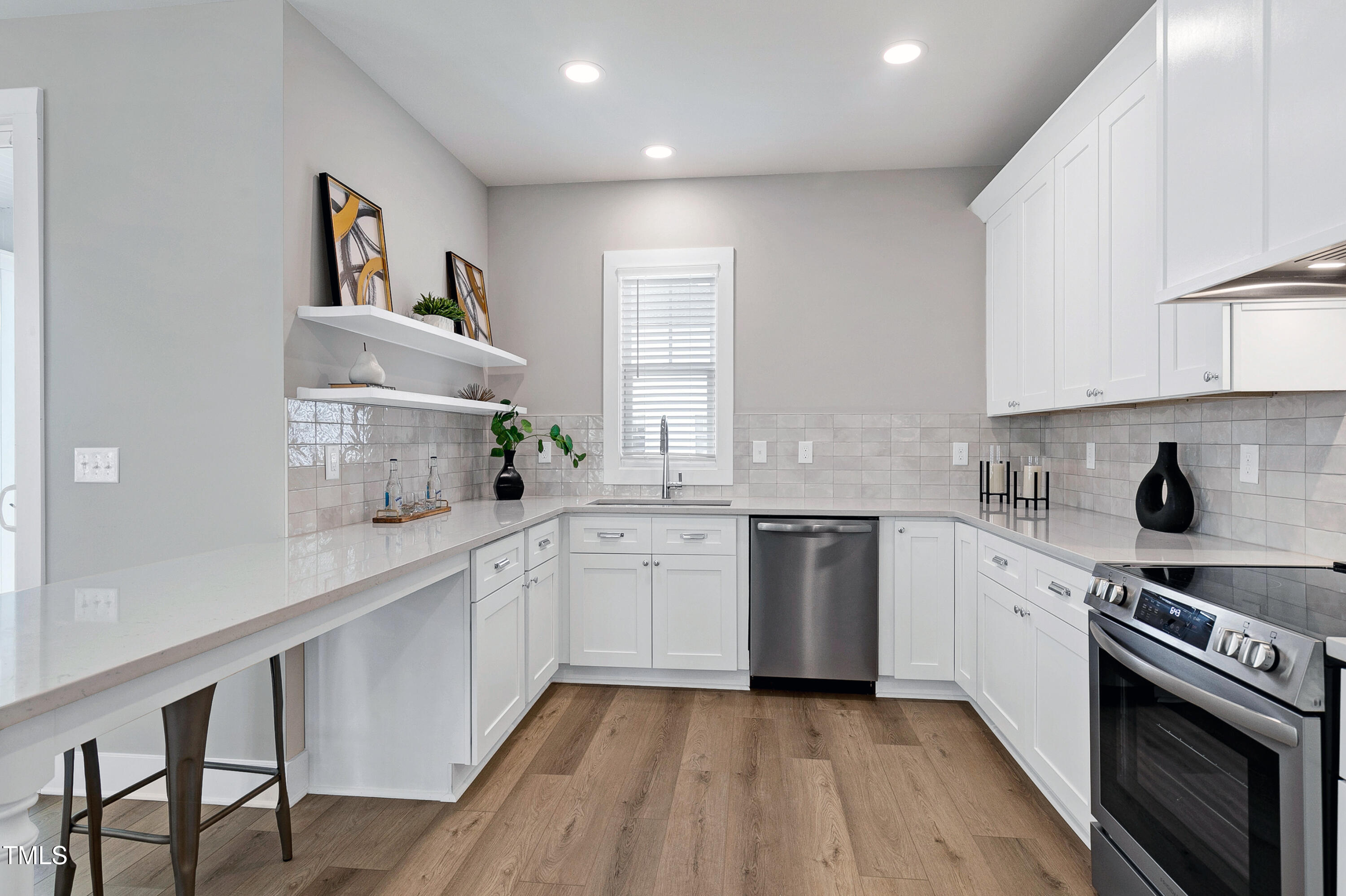 3010 Garner Road, Unit 101 & 102 Raleigh, NC 27610 - Photo 52 of 77 259A4862