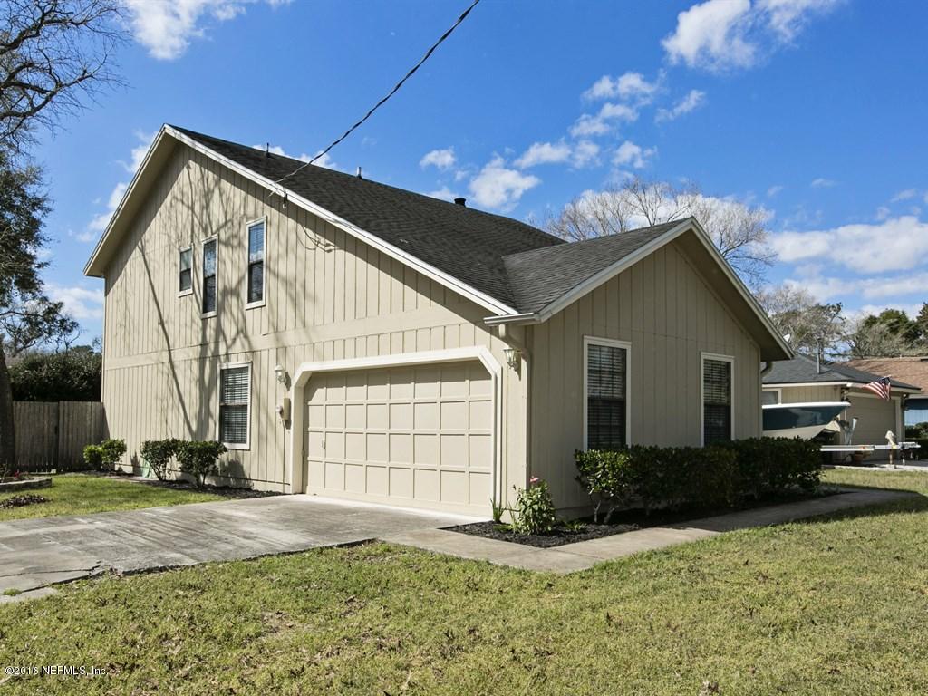 12788 Attrill Road Jacksonville, FL 32258 - Photo 20 of 20 a front view of a house with a yard