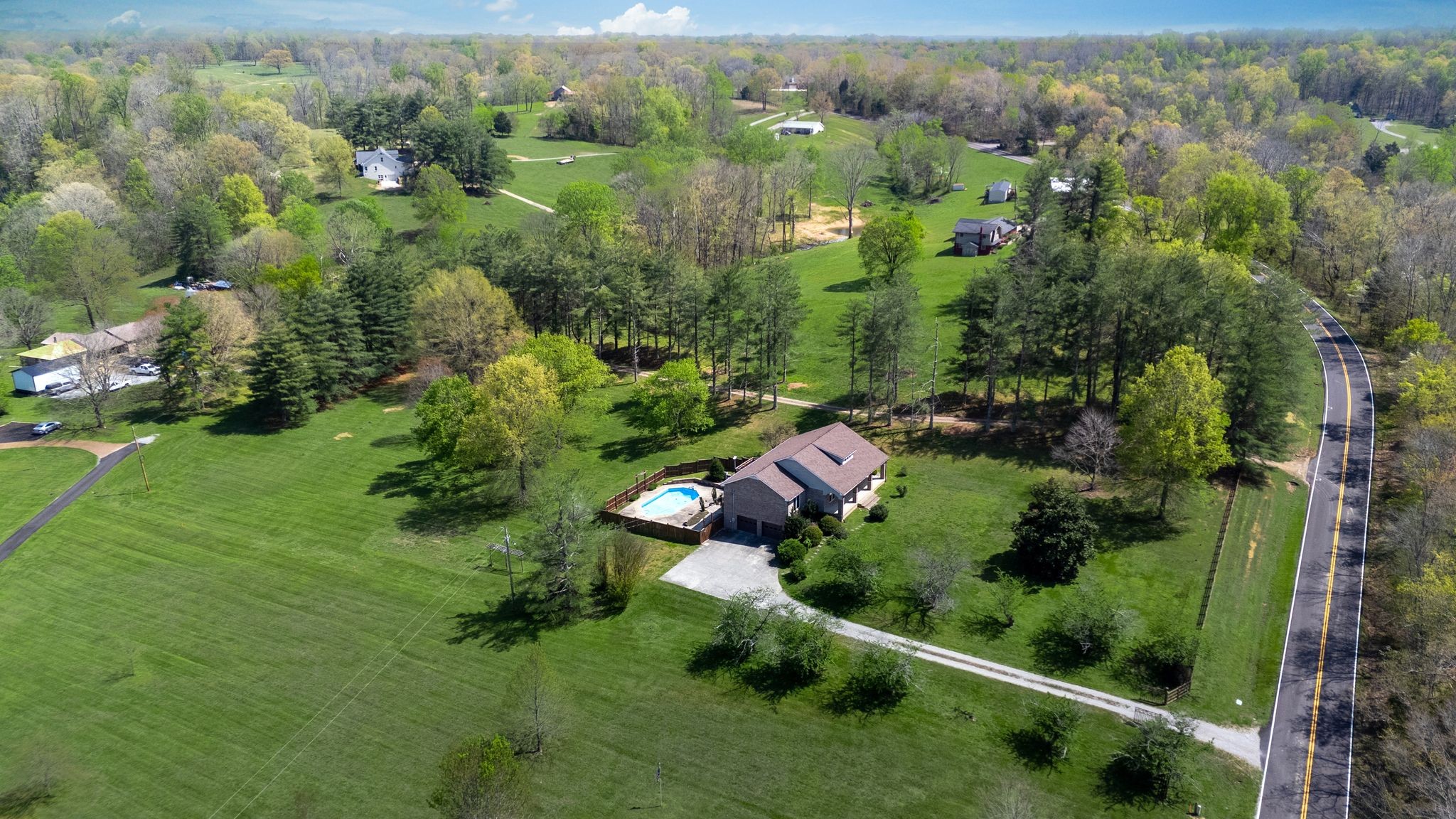 1249 White Road Bon Aqua, TN 37025 - Photo 48 of 60