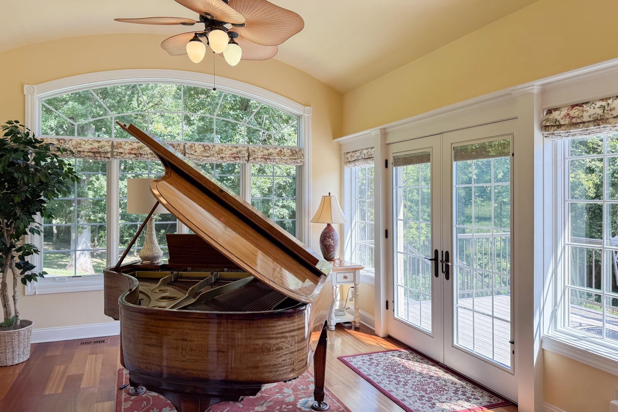 163 Russell Road Oregon, IL 61061 - Photo 14 of 64 a living room with furniture and a window