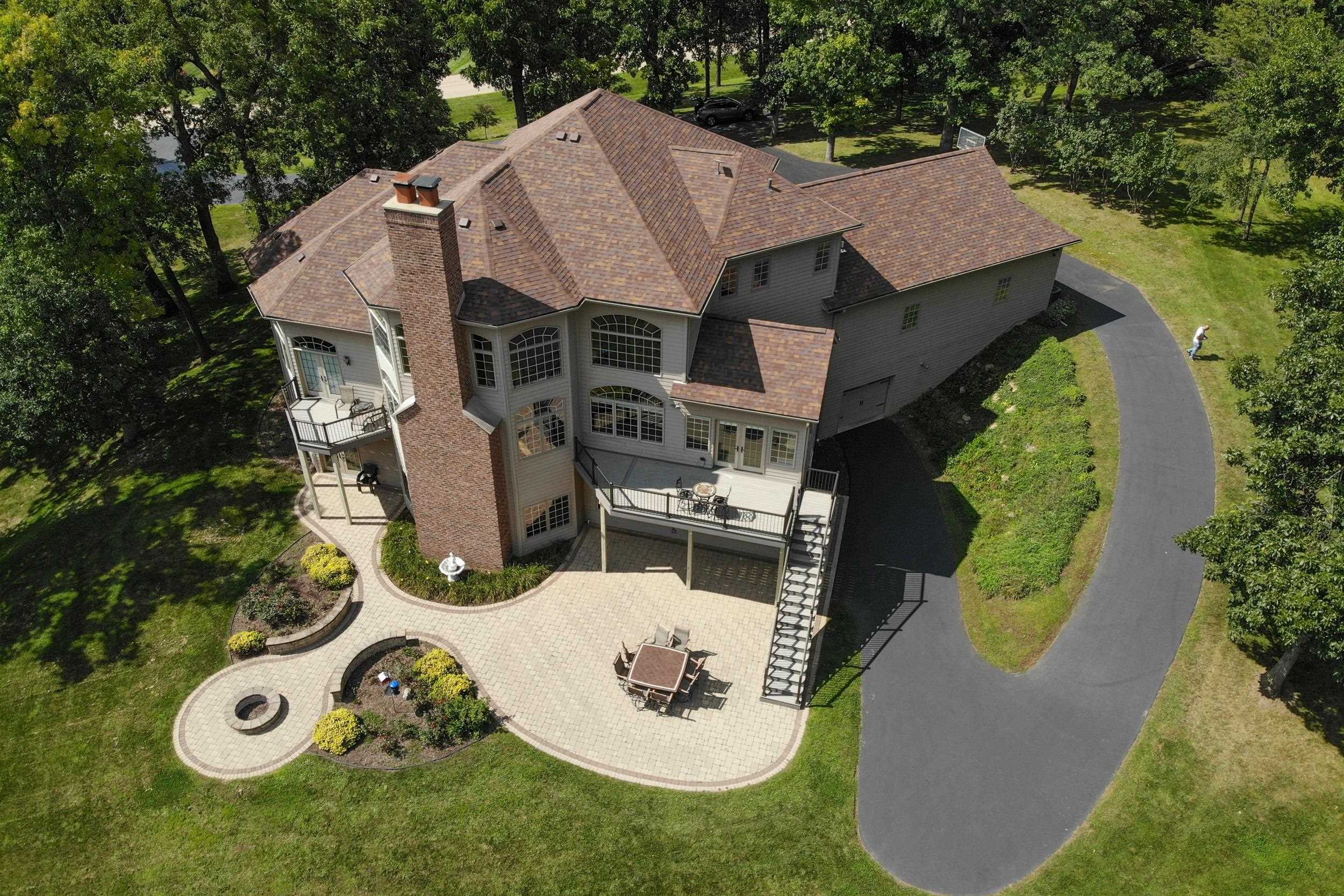 163 Russell Road Oregon, IL 61061 - Photo 2 of 64