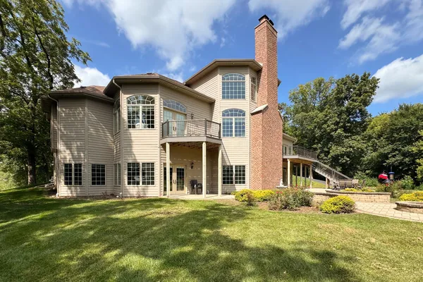 $799,500 | 163 Russell Road, Oregon, IL 61061