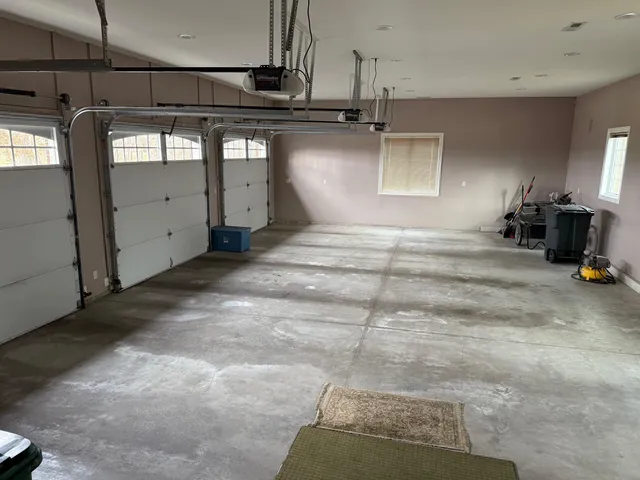 $875,000 | 163 Russell Road, Oregon, IL 61061