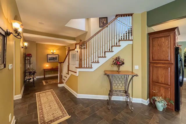 $875,000 | 163 Russell Road, Oregon, IL 61061