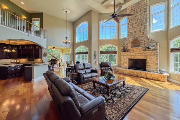 $799,500 | 163 Russell Road, Oregon, IL 61061