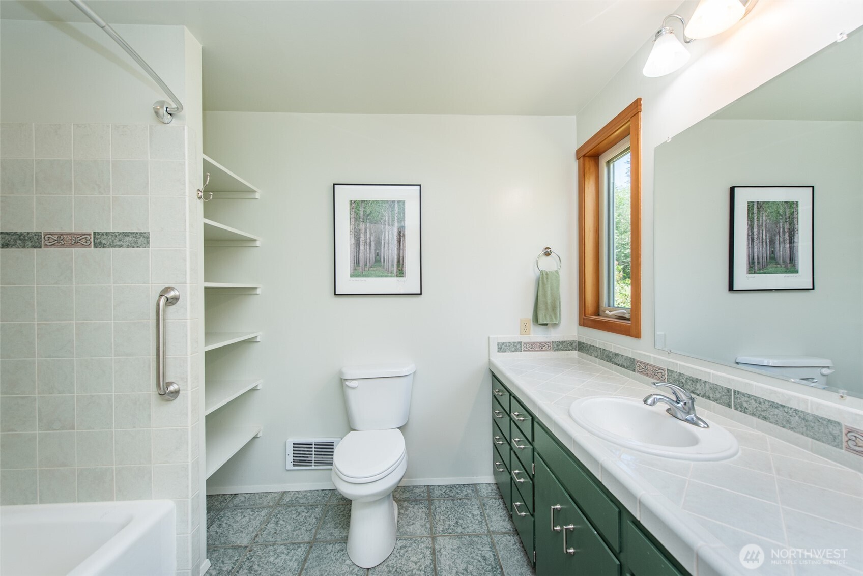 477 Glass Road Port Angeles, WA 98362 - Photo 18 of 40
