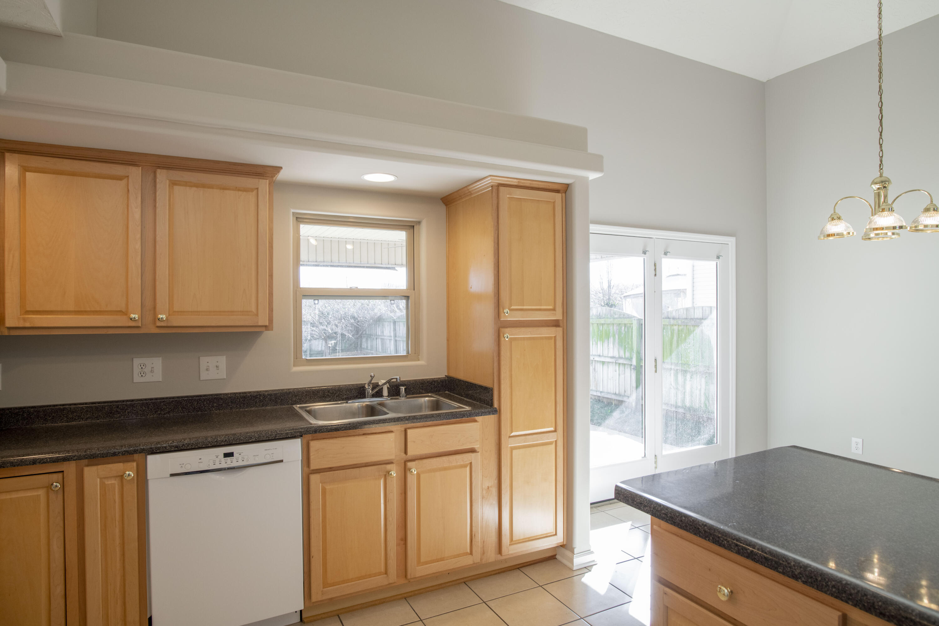 2549 Spring Valley Loop Lexington, KY 40511 - Photo 11 of 37 SpringValley__18