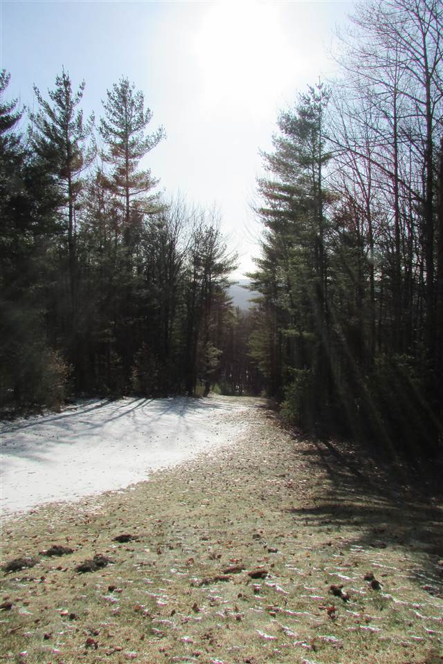 1639 Neal Road Hartford, VT 05001 - Photo 8 of 23 Gallery Image 8