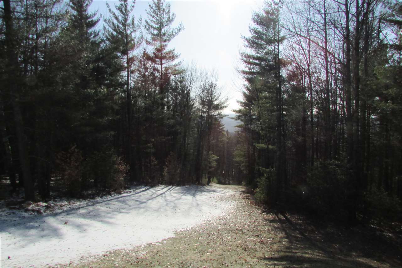 1639 Neal Road Hartford, VT 05001 - Photo 9 of 23 Gallery Image 9