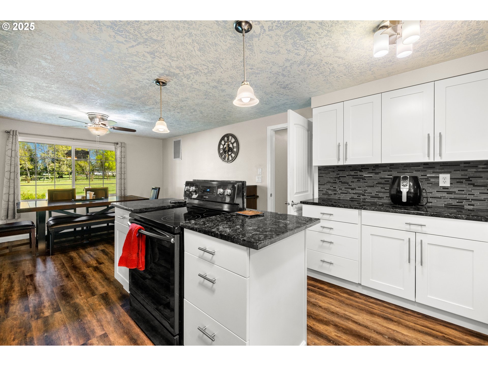 35000 Southeast Bell Maple Drive Boring, OR 97009 - Photo 16 of 43