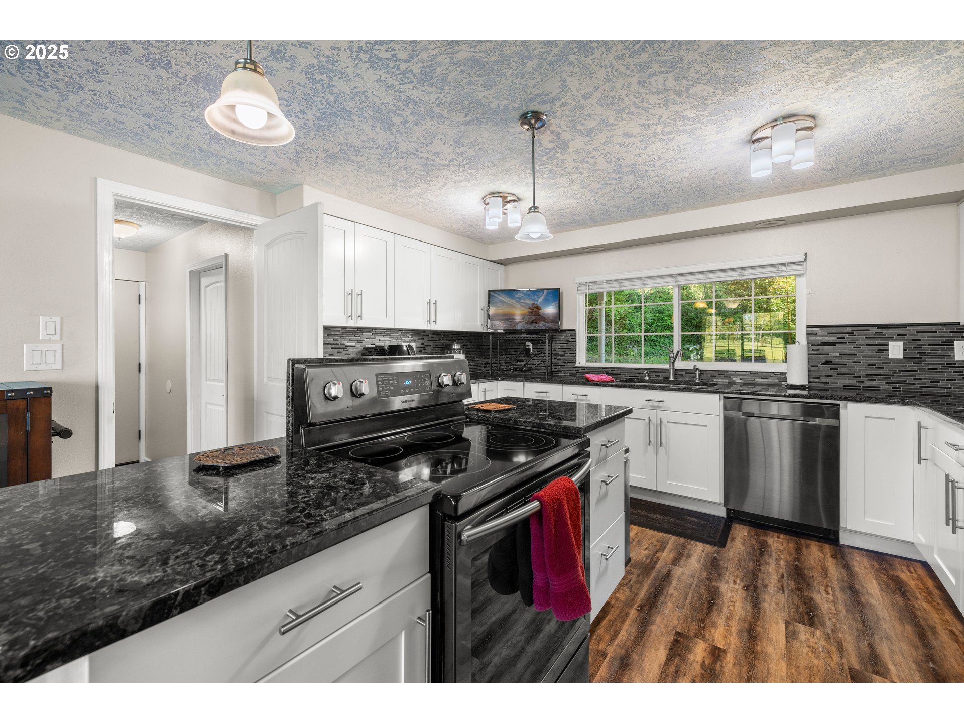 35000 Southeast Bell Maple Drive Boring, OR 97009 - Photo 18 of 43