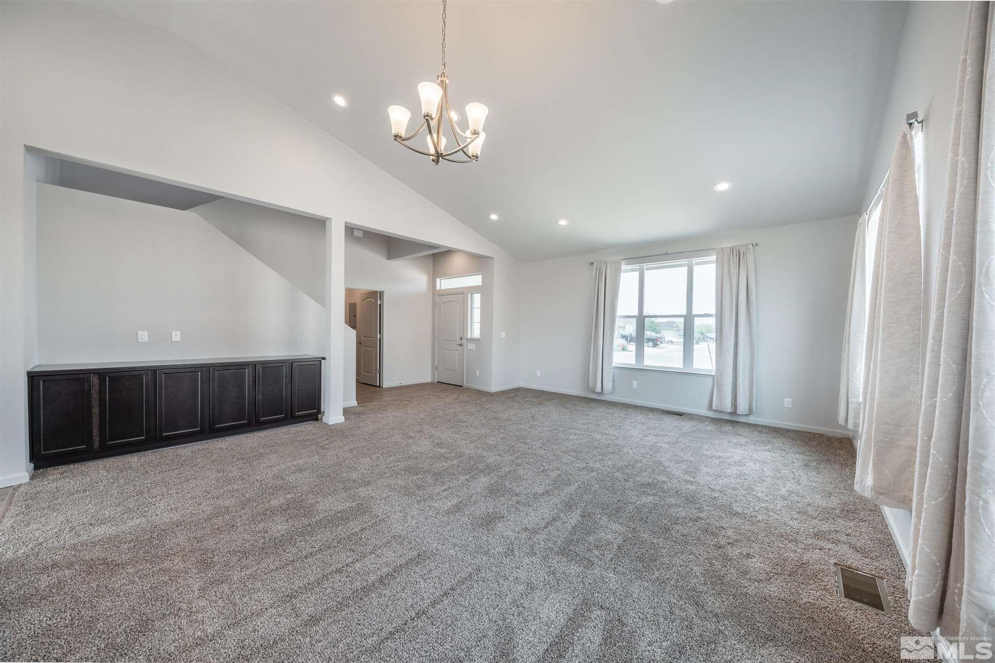 770 Tamsen Road Fernley, NV 89408 - Photo 8 of 32 Photo 8