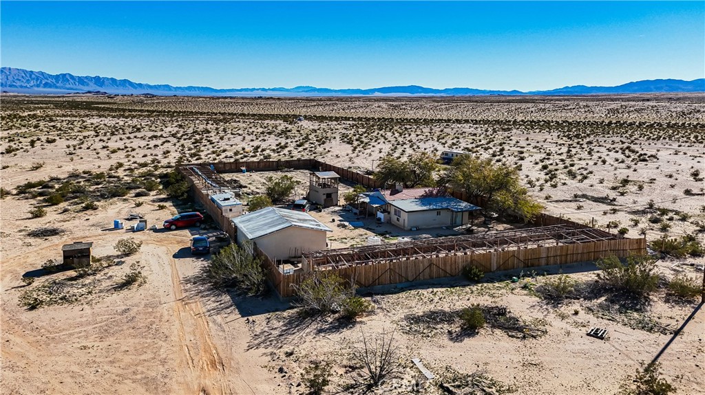 3606 Mojave Road Twentynine Palms, CA 92277 - Photo 7 of 47 a view of a terrace with a city view