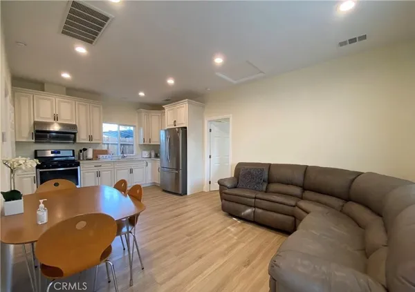 $3,200 | 5738 Agnes Avenue, Unit 1/2, Temple City, CA 91780