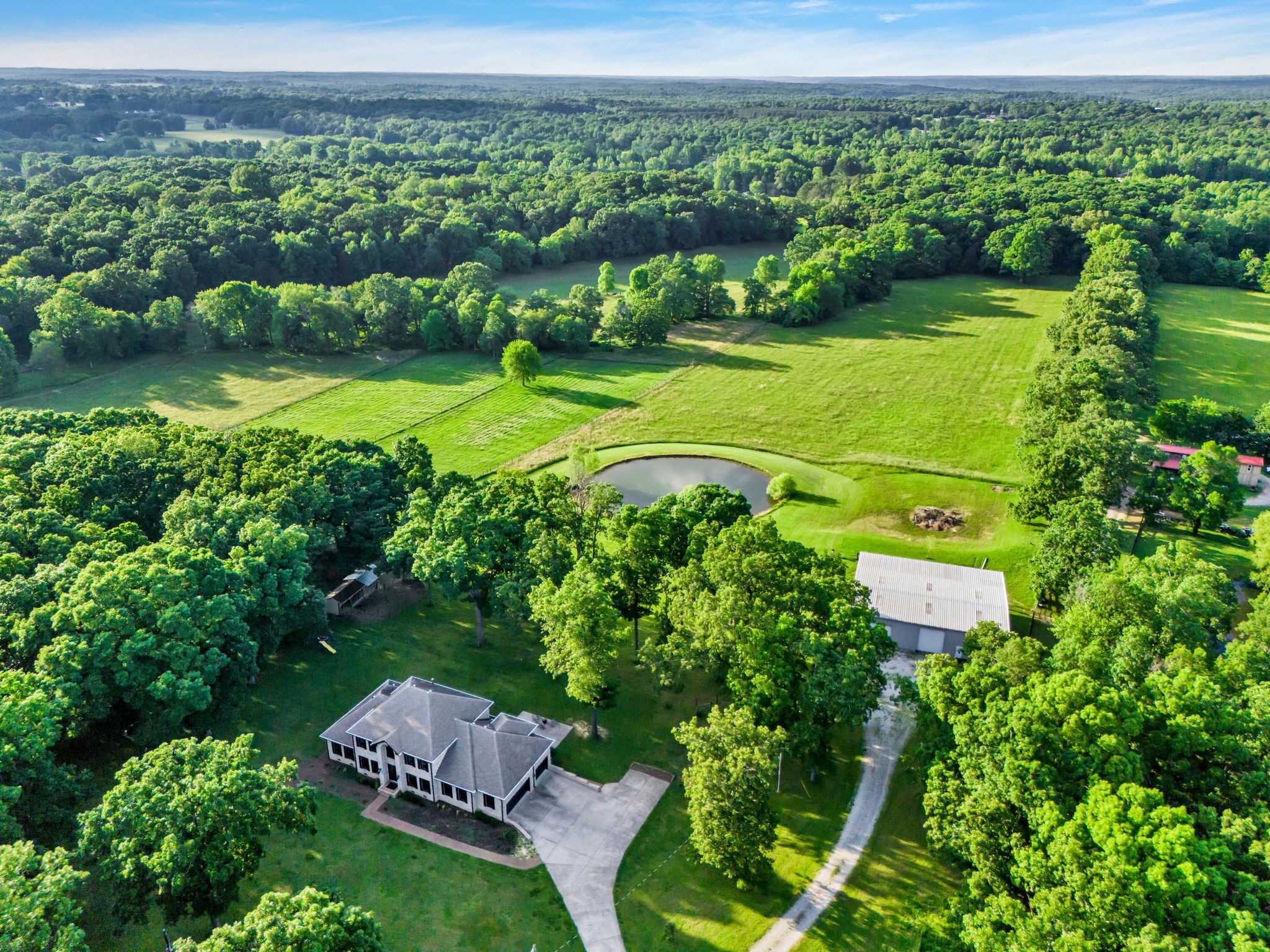 1640 Eno Road Dickson, TN 37055 - Photo 3 of 58