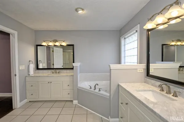 $2,995 | 4422 Wynbrooke Drive, Newburgh, IN 47630