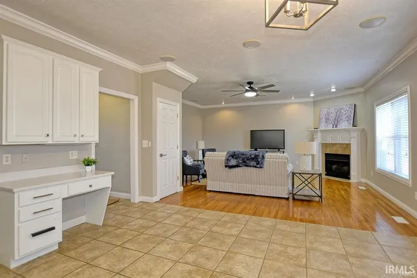 $2,995 | 4422 Wynbrooke Drive, Newburgh, IN 47630