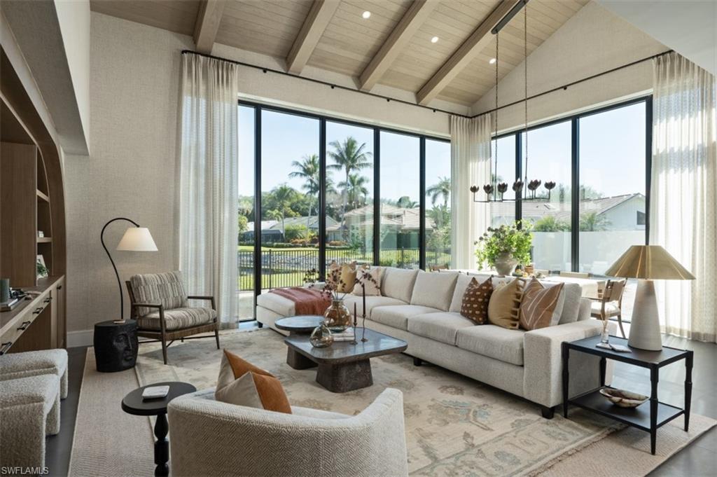 22 Las Brisas Way, Unit 23 Naples, FL 34108 - Photo 3 of 18