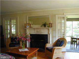 412 Penwyn Road Wynnewood, PA 19096 - Photo 3 of 6