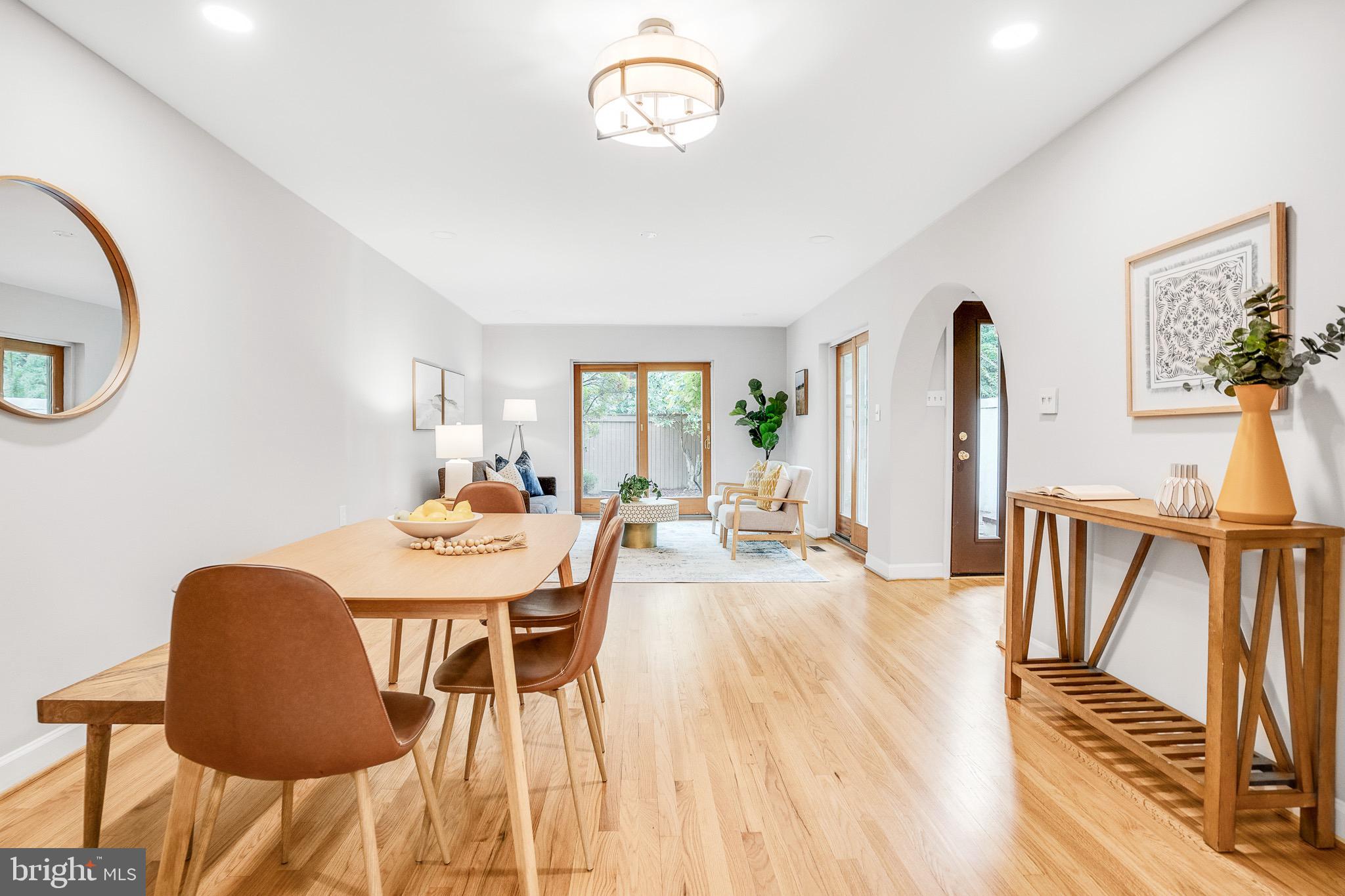 1545 Inlet Court Reston, VA 20190 - Photo 13 of 50