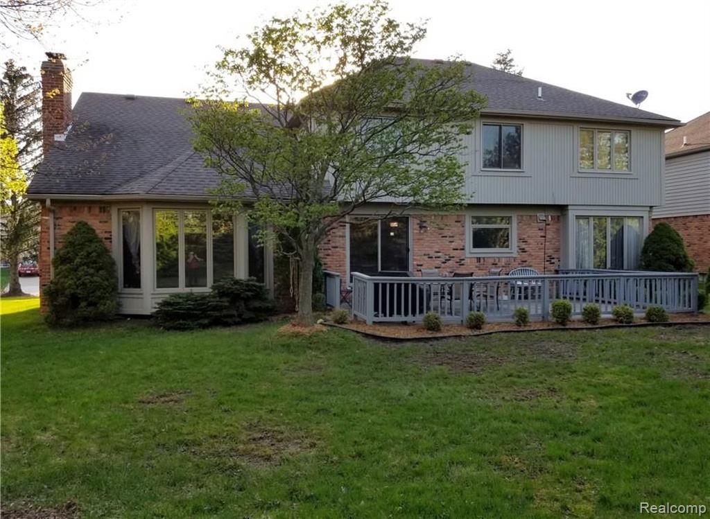 3120 Burlington Drive Rochester, MI 48306 - Photo 2 of 47