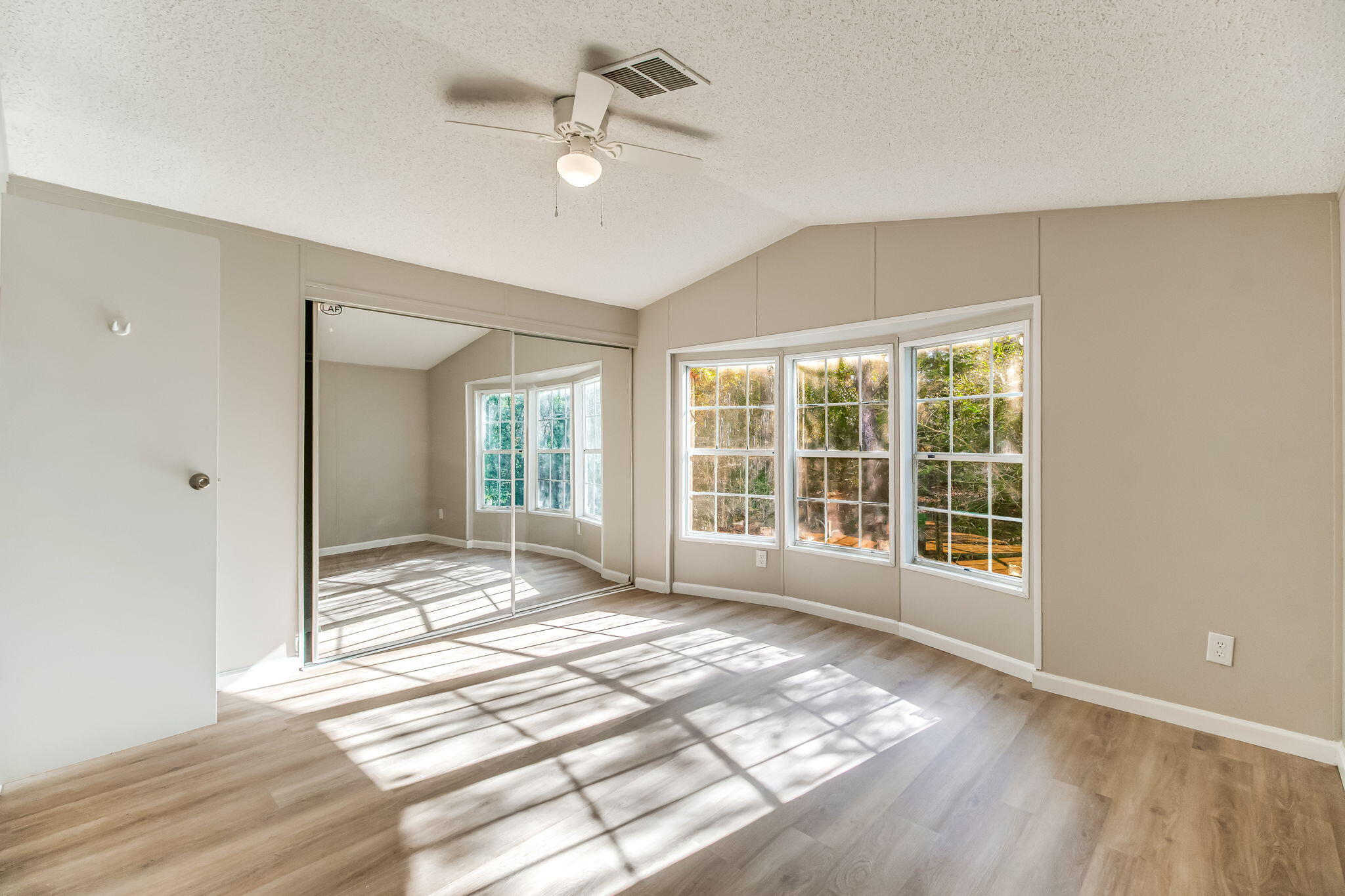 169 White Road DeFuniak Springs, FL 32433 - Photo 11 of 19 27-169 White Road-22