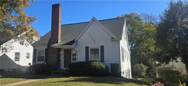 $1,000 | 405 South Sunset Drive, Unit C, Winston-Salem, NC 27103