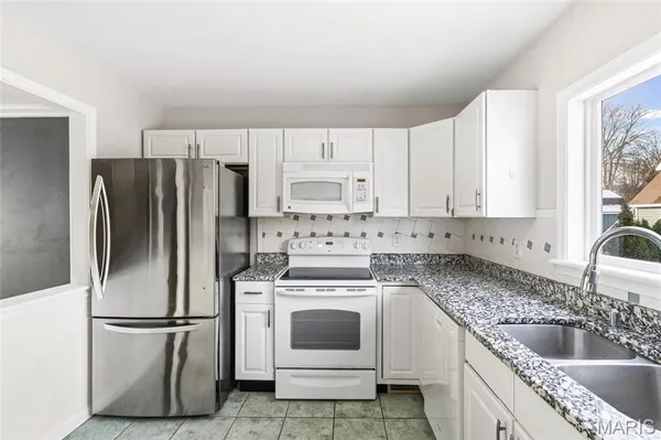 $202,500 | 835 North Forest Avenue, Webster Groves, MO 63119